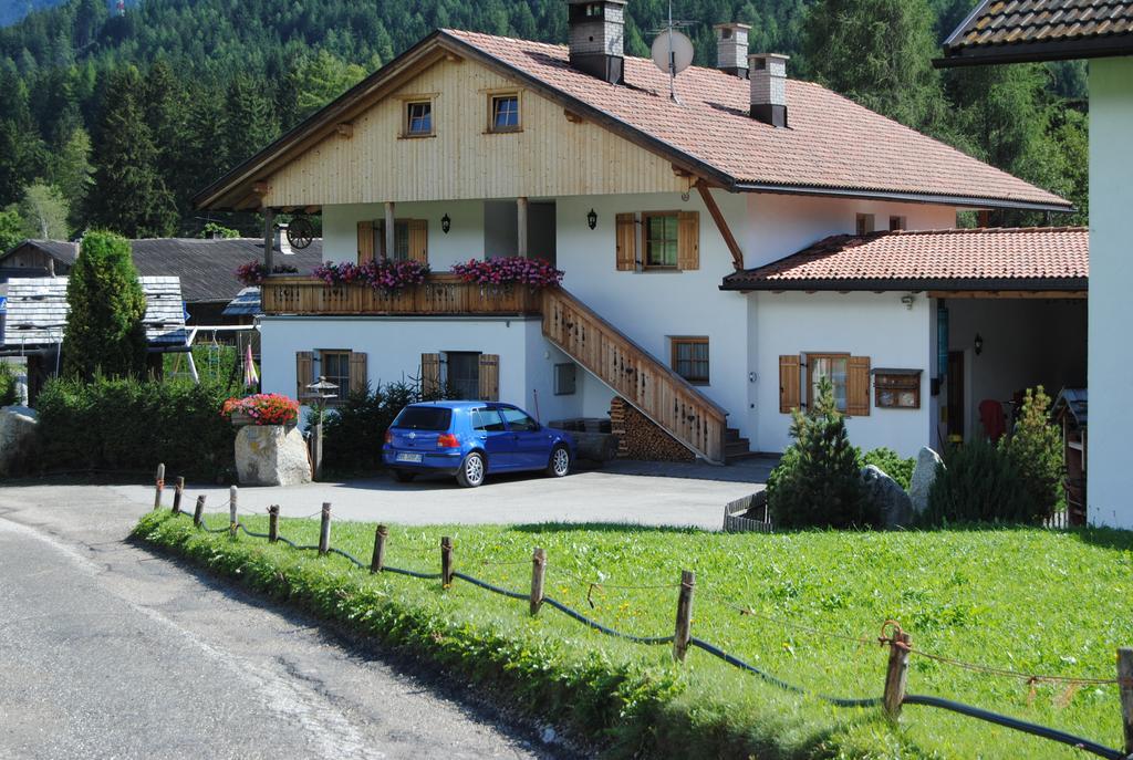Trogerhof Leilighet Dobbiaco Eksteriør bilde